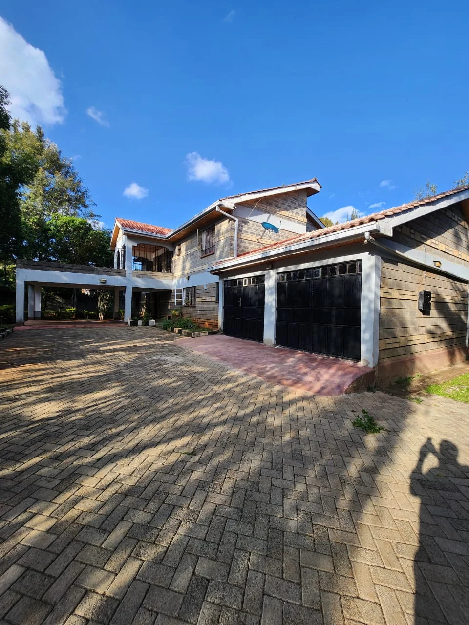 Elegant 4-Bedroom Ensuite Home for Rent in Karen Hardy