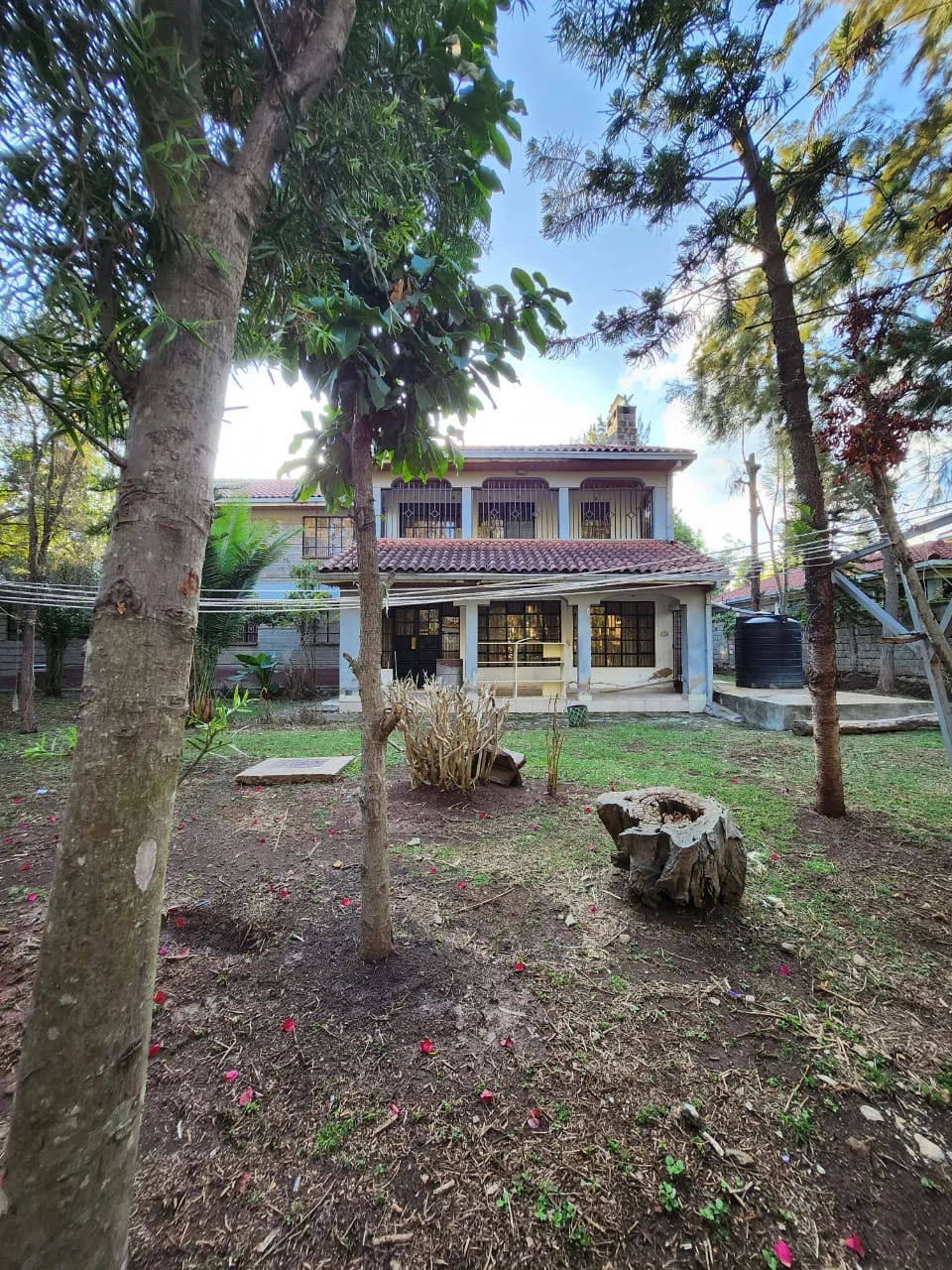 Exterior Photo 10