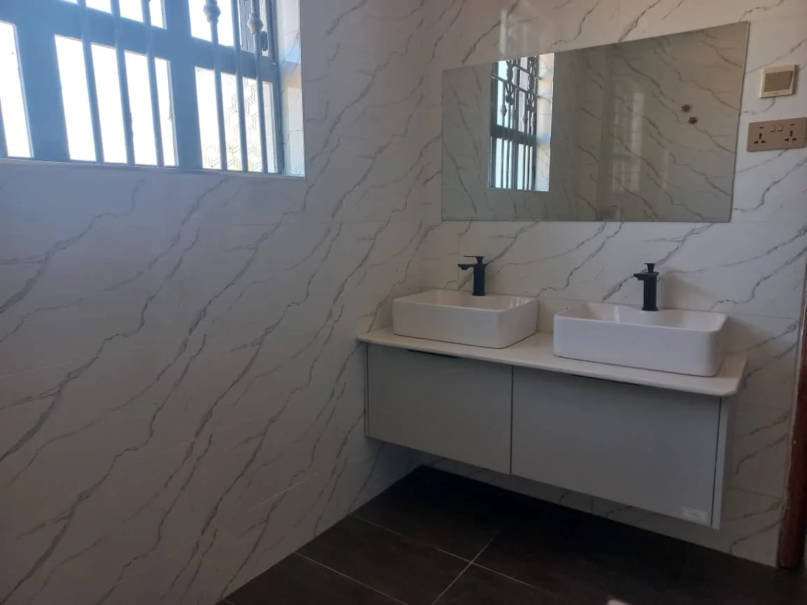 Bathrooms Photo 2