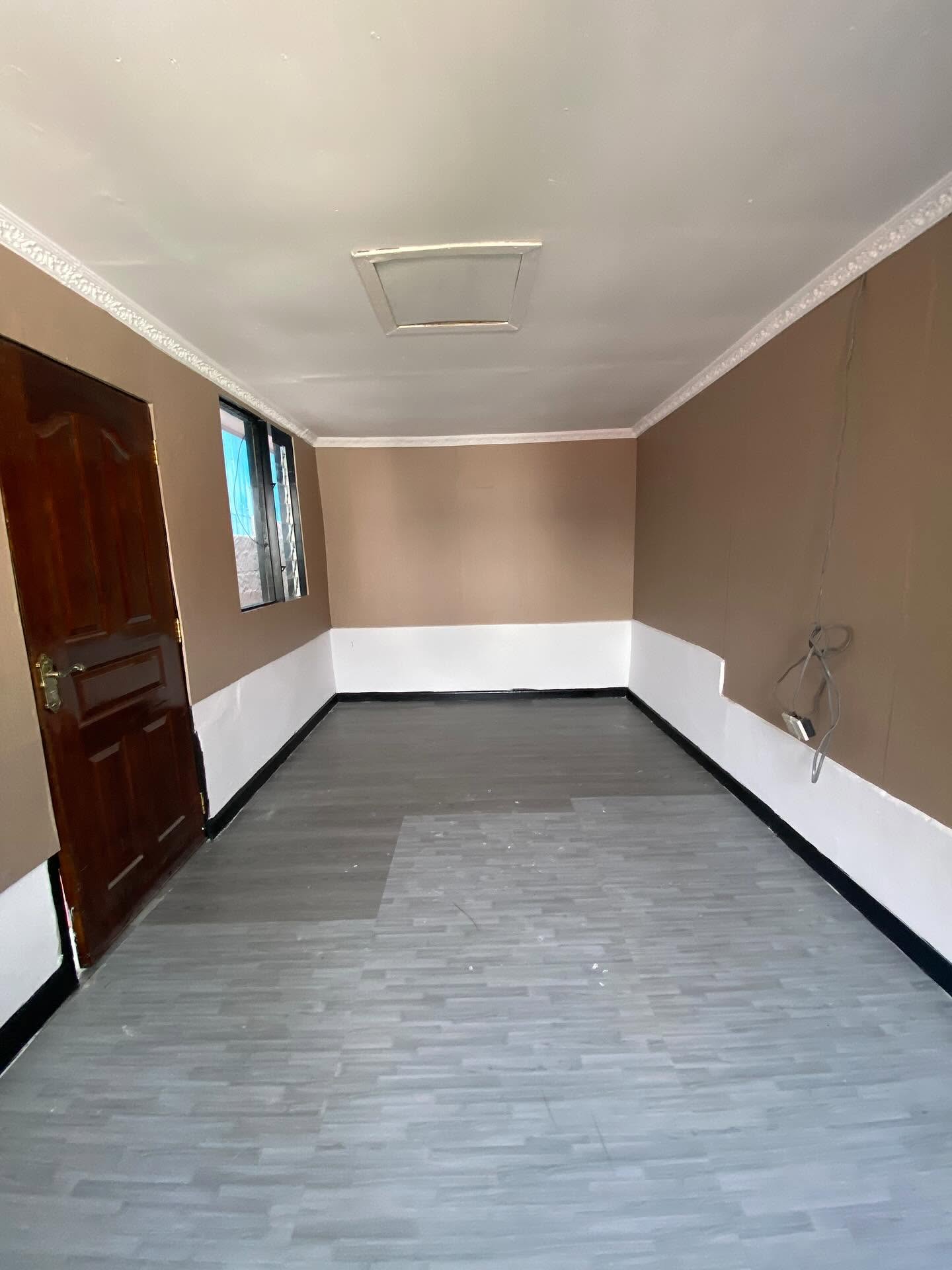 Interior Photo 4